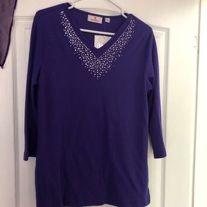 Women’s pullover sweater